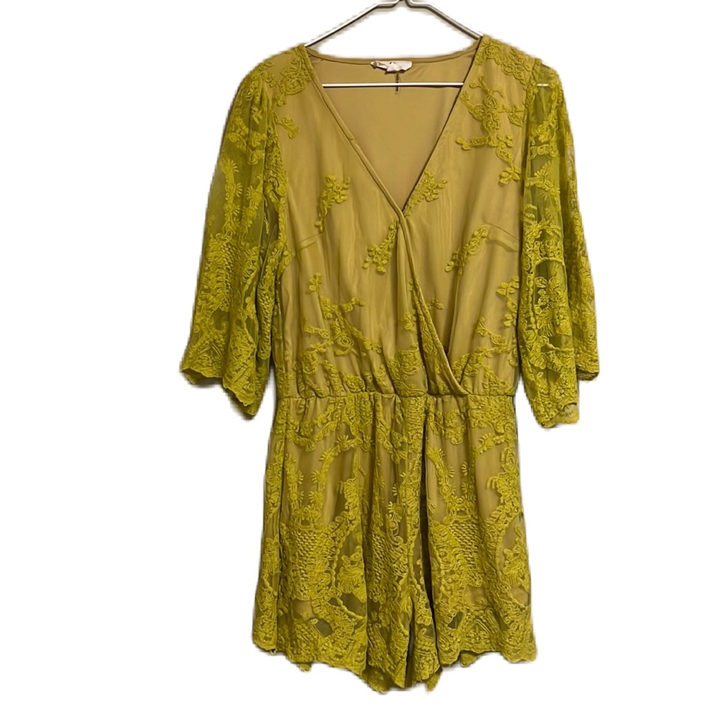 Entro, 90% Cotton, V-Neckline, 3/4 Sleeves, Romper, Mustard Color, Size Small